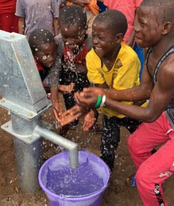 Lire la suite à propos de l’article Journée mondiale de l’eau 2024 : la crise de l’eau en Afrique