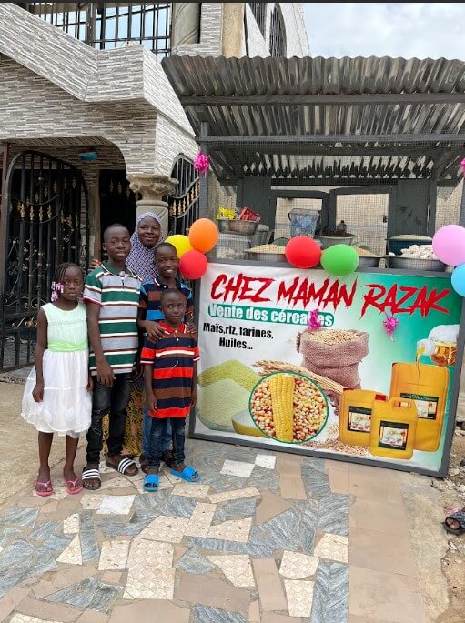 Femme Togolaise soutenue par Eau Z'Enfants